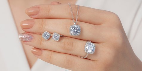 perhiasan berlian terbaik